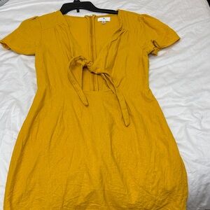 Socialite mustard yellow short sleeve dress
